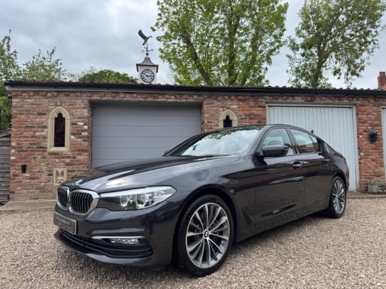 A 2018 BMW 5 SERIES 3.0 540i xDrive SE Saloon