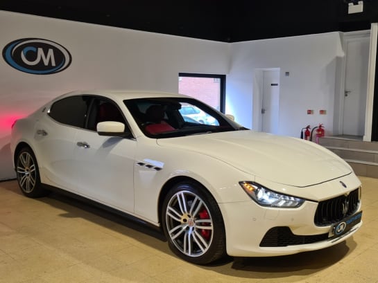 A null MASERATI GHIBLI 3.0D V6 Saloon 4dr Diesel ZF Euro 5 (s/s) (275 ps) Stacks of bills, Last ow