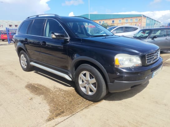 A null VOLVO XC90 2.4 D5 ACTIVE AWD 5d 185 BHP MOT SERVICE WARRANTY