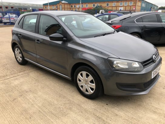 A null VOLKSWAGEN POLO 1.2 S A/C 5d 70 BHP MOT SERVICE WARRANTY