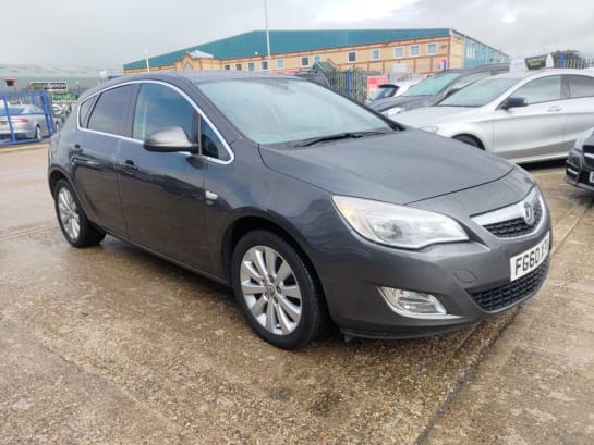 A null VAUXHALL ASTRA 2.0 ELITE CDTI 5d 157 BHP FSH MOT SERVICE WARRANTY