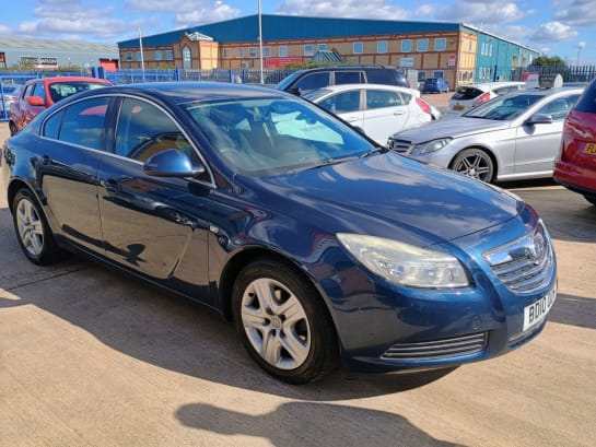 A null VAUXHALL INSIGNIA 1.8 EXCLUSIV 5d 138 BHP