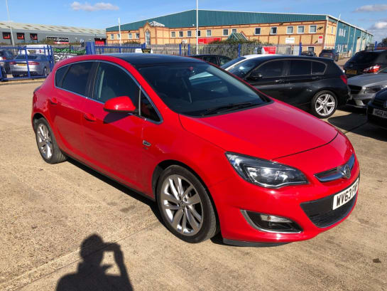 A null VAUXHALL ASTRA 1.4T 16v SRi Hatchback 5dr Petrol Manual Euro 5 (140 ps) MOT SERVICE WARRAN