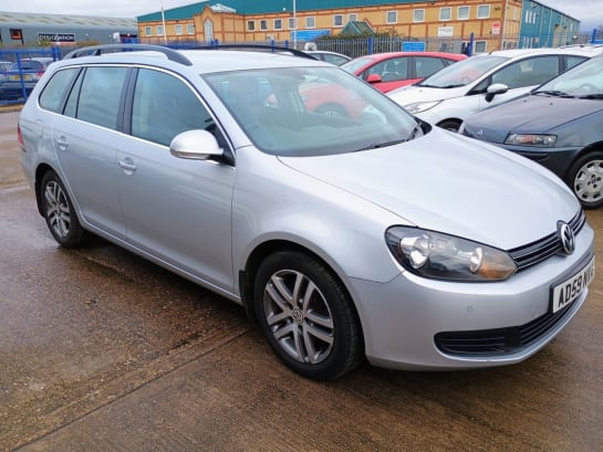 A null VOLKSWAGEN GOLF 2.0 TDI SE Estate 5dr Diesel Manual mot service warranty
