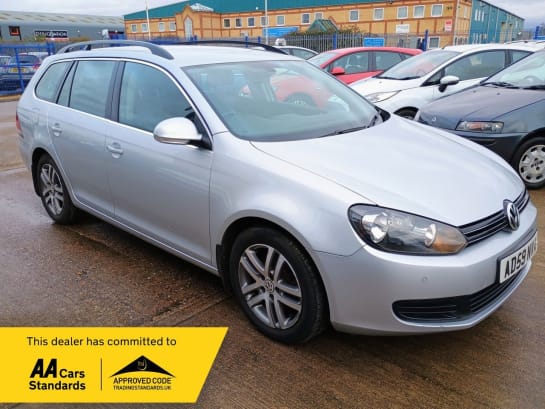 A null VOLKSWAGEN GOLF 2.0 TDI SE Estate 5dr Diesel Manual mot service warranty