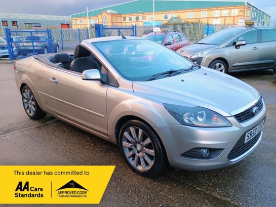 A null FORD FOCUS CC 2.0 CC-2 Convertible 2dr Petrol Manual (179 g/km, 143 bhp)