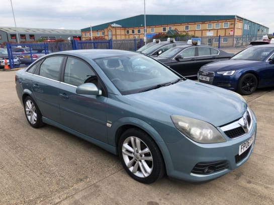 A null VAUXHALL VECTRA 1.8 VVT SRi Hatchback 5dr Petrol Manual MOT SERVICE
