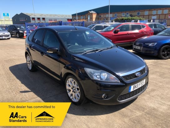 A null FORD FOCUS 1.6 TDCi DPF Zetec Hatchback 5dr Diesel Manual (115 g/km, 108 bhp)