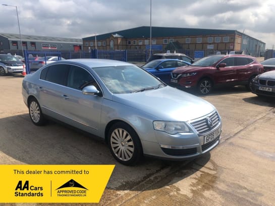 A null VOLKSWAGEN PASSAT 2.0 TDI Highline Saloon 4dr Diesel DSG Euro 5 (140 ps)