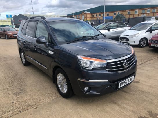 A null SSANGYONG TURISMO 2.2D EX MPV 5dr Diesel Manual Euro 6 (178 ps)