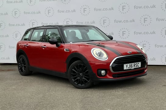 A 2016 MINI CLUBMAN 1.5 Cooper 6dr [Chili Pack] [Bonnet Stripes In Black, 17" Black Net Alloys, CHILI Pack, Roof And Mirror Caps In Black, MP3, DAB]