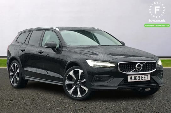 A 2019 VOLVO V60 2.0 D4 [190] Cross Country 5dr AWD Auto [Xenium Pack, 20''Alloys, Parking Camera, Tinted Windows]