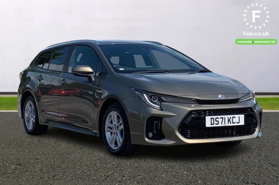 A 2022 SUZUKI SWACE 1.8 Hybrid SZ5 5dr CVT [Lane departure warning system, Rear View Camera, Bi-LED projector headlights, 16" Wheels]