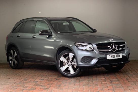 A 2019 MERCEDES-BENZ GLC GLC 250 4Matic Urban Edition 5dr 9G-Tronic [Cruise control with speedtronic variable speed limiter,Reversing camera,Speed sensitive steering,Power ope