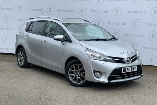 A 2013 TOYOTA VERSO 1.8 V-matic Excel 5dr M-Drive S [Cruise Control, Bluetooth, 6 Speakers, ISOFIX Seats, HID Headlights]