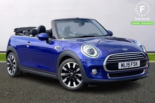 A 2019 MINI CONVERTIBLE 1.5 Cooper Exclusive II 2dr [Nav Pack] [Rear park distance control,Sun/heat protection glass,Multifunction steering wheel]
