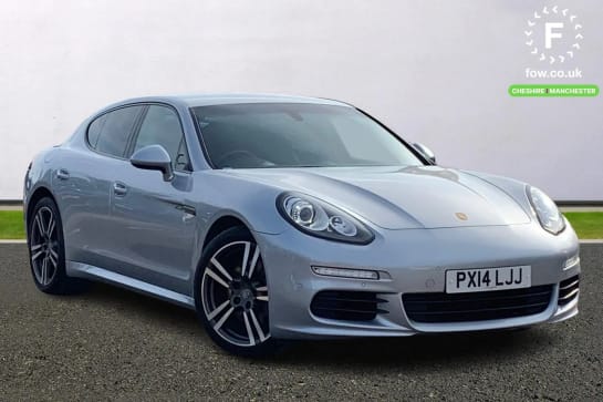 A 2014 PORSCHE PANAMERA 3.0 [300] V6 Diesel 4dr Tiptronic S [20" 911 Turbo II Alloys, Sport Chrono Package, Front & Rear Park Assist, Universal Audio Interface]