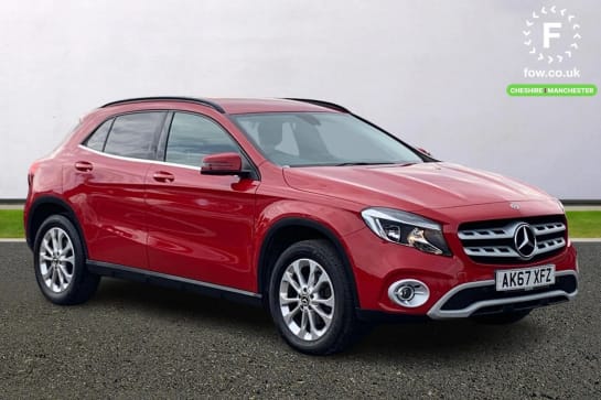 A 2018 MERCEDES-BENZ GLA GLA 200d SE 5dr [Cruise control + speed limiter, Bluetooth connectivity including audio streaming, Rear privacy glass]