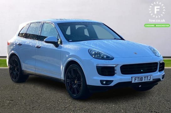 A 2018 PORSCHE CAYENNE Platinum Edition Diesel 5dr Tiptronic S [21" Alloy Wheels, ParkAssist - Front and Rear with Reversing Camera, Panoramic Roof System, Towbar System wit