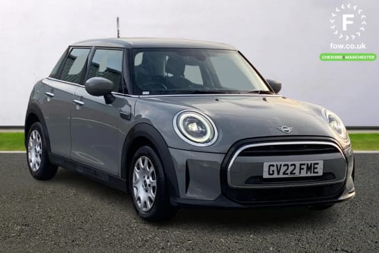 A 2022 MINI HATCH 1.5 One Classic 5dr Auto [Comfort/Nav Pack] [Body Coloured Roof/Mirror Caps, Sun Heat Protection Glass]