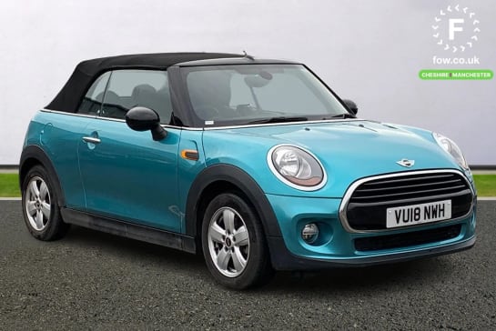 A 2018 MINI CONVERTIBLE 1.5 Cooper 2dr [Rear view camera, Radio visual boost with MINI Connected,Electrically adjustable door mirrors,Electric front windows]