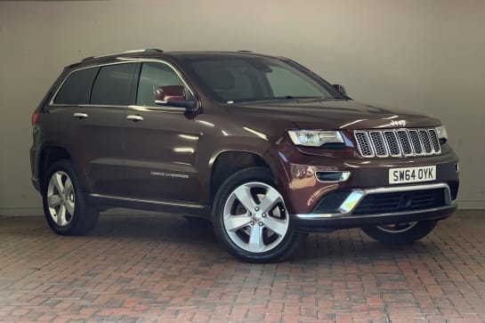 A 2015 JEEP GRAND CHEROKEE 3.0 CRD Summit 5dr Auto [Rear view camera,Power tailgate ,Power tailgate ,Steering wheel mounted audio controls ,Chrome roof rails ]