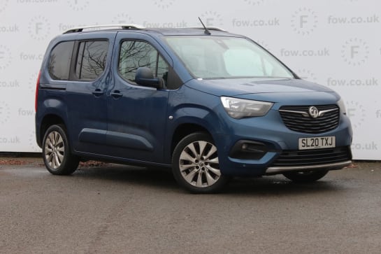 A 2020 VAUXHALL COMBO LIFE 1.2 Turbo 130 Elite 5dr Auto [7 seat] [17" Alloys, Front Camera System, Advanced Park Assist, Wireless Phone Charger, 7 Seats]