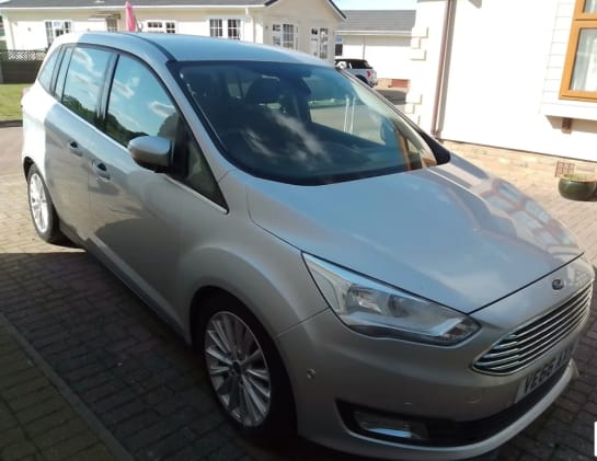 A 2016 FORD GRAND C-MAX 1.5 TDCi Titanium 5dr Powershift [Electric heated door mirrors, Auto dimming rear view mirror, Steering wheel mounted audio controls]