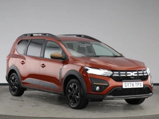 A 2024 DACIA JOGGER 1.6 HEV Extreme 5dr Auto [ Front parking sensors , Rear parking sensors , Reversing camera , Stop/start system , 16" Mahalia black alloy wheels ]