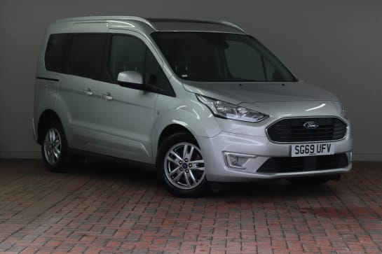 A 2019 FORD TOURNEO CONNECT 1.5 EcoBlue 120 Titanium 5dr [Pan Roof, DAB, Bluetooth,  Rear PDC]