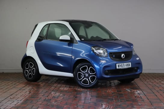 A 2019 SMART FORTWO COUPE 60kW EQ Prime Premium 17kWh 2dr Auto [Leather, Dab Radio, Parking Sensors, Cruise Control, Fast Charging, Sat Nav, Heated Seats, Pan Roof]