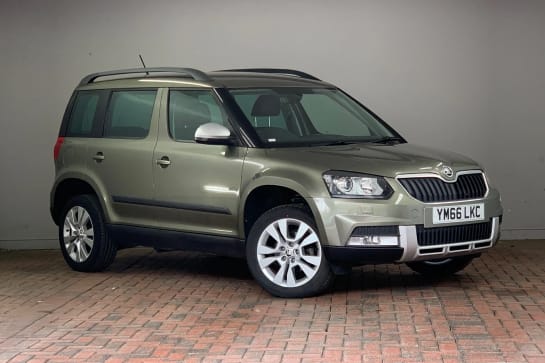 A 2017 SKODA YETI OUTDOOR 1.2 TSI [110] SE L 5dr [Bi-xenon headlights with AFS and LED daytime running lights, Black Leather]