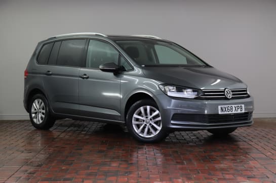 A 2018 VOLKSWAGEN TOURAN 1.6 TDI 115 SE Family 5dr DSG (Tailgate electric closing, DAB Radio, Park Pilot front and rear, Adaptive Cruise Control, )