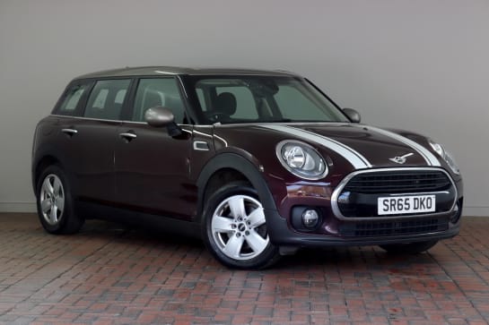 A 2015 MINI CLUBMAN 1.5 Cooper 6dr [Heated Windscreen, Excitement Pack, Sat Nav, Cruise Control, Dab Radio]