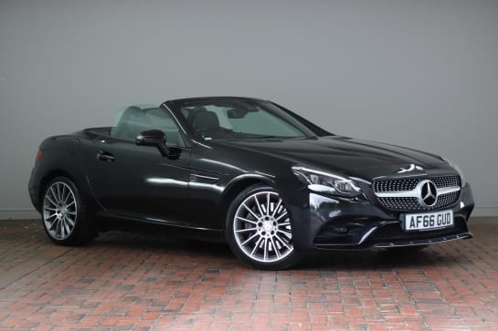 A 2016 MERCEDES-BENZ SLC SLC 300 AMG Line 2dr 9G-Tronic [COMAND Online system,Airscarf - neck level heating,Mirror Package ,Memory package ,Reversing camera,heated seats,Smart