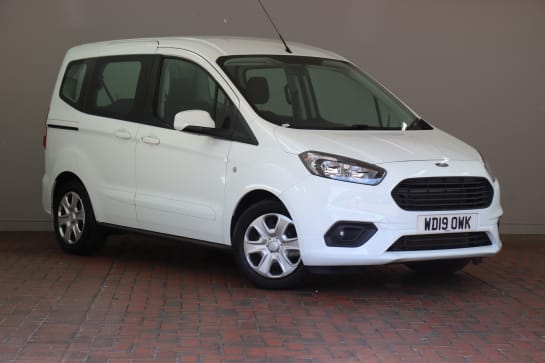 A 2019 FORD TOURNEO COURIER 1.0 EcoBoost Zetec 5dr [Body coloured bumpers,Front electric windows ,Heated Windscreen]