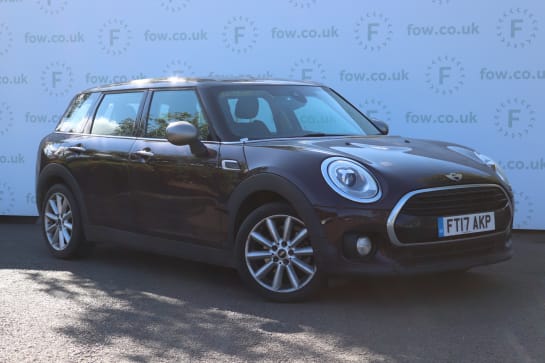 A 2017 MINI CLUBMAN 1.5 Cooper 6dr [Chili Pack] [17" Vent Alloys, Comfort access system,  MINI Driving Modes, Heated Seats]
