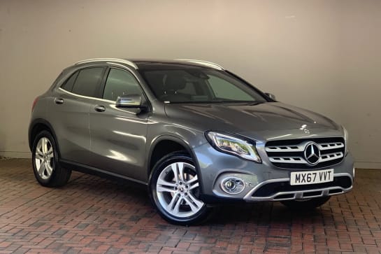 A 2017 MERCEDES-BENZ GLA GLA 200 Sport Premium Plus 5dr Auto [Lane-Tracking Package, panoramic glass sunroof, Bluetooth connectivity including audio streaming]