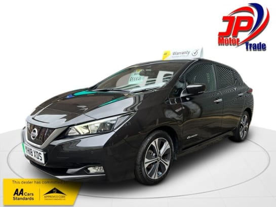 A null NISSAN LEAF LAUNCH EDITION