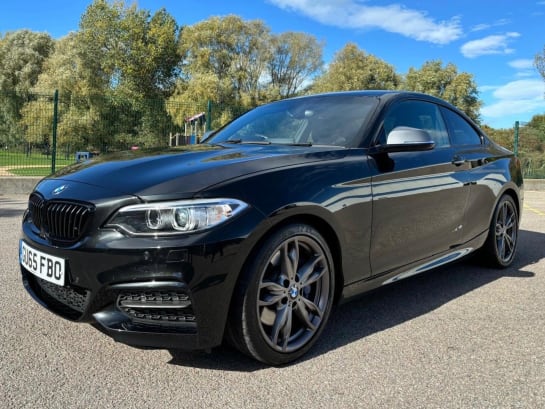 A 2015 BMW 2 SERIES 3.0 M235i Auto Euro 6 (s/s) 2dr