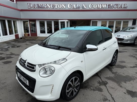 A null CITROEN C1 1.2 PureTech Flair Hatchback 5dr Petrol Manual Euro 6 (82 ps) only 32,000 m