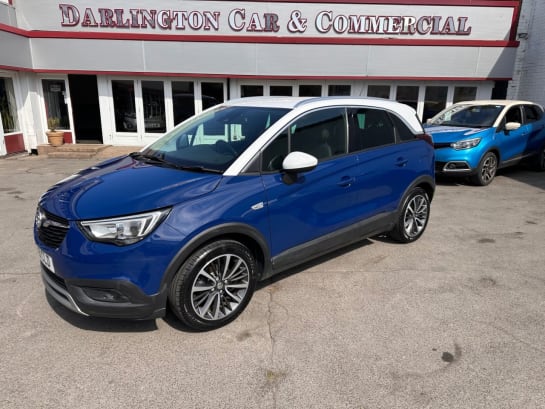 A null VAUXHALL CROSSLAND X 1.2 Elite SUV 5dr Petrol Manual Euro 6 (83 ps) only 35,000 miles 6 service