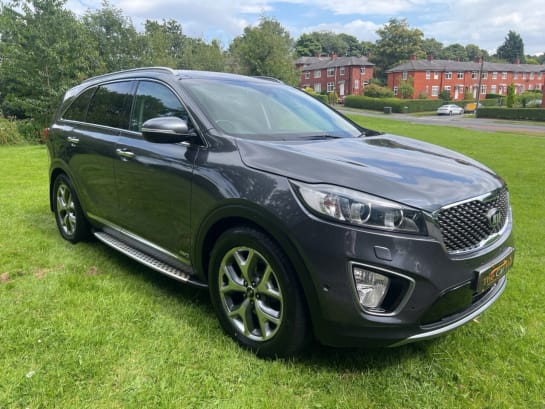 A null KIA SORENTO 2.2L CRDI KX-4 ISG 5d AUTO 197 BHP FSH, 4X4, 7 Seats, Sat Nav, DAB