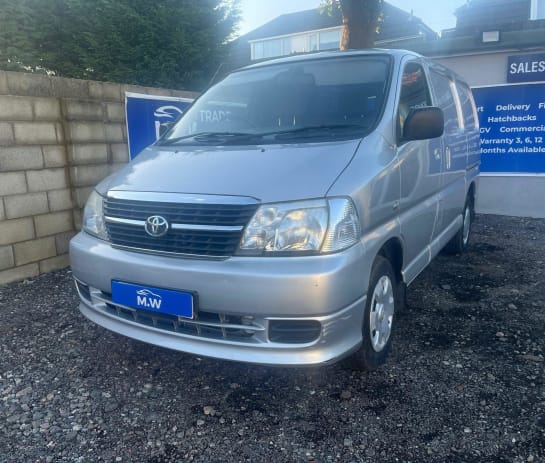 A null TOYOTA HIACE 2.5 280 D-4D RWD L1 H1 4dr a/c