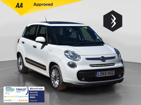 A null FIAT 500L 1.6 MultiJet Lounge MPV 5dr Diesel Manual Euro 6 (s/s) (120 bhp) ***128 AA