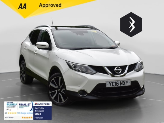 A 2016 NISSAN QASHQAI 1.2 DIG-T Tekna SUV 5dr Petrol Manual 2WD Euro 6 (s/s) (115 ps) ***128 AA C