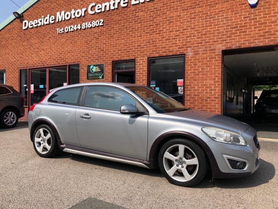 A null VOLVO C30 1.6 DRIVE SE S/S 3d 113 BHP Rear parking sensors