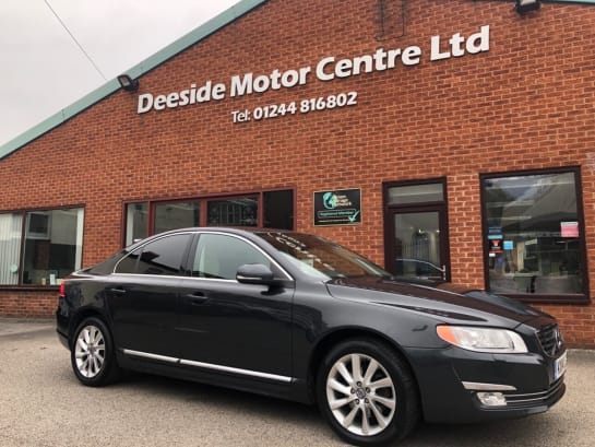 A null VOLVO S80 2.0 D4 SE Lux Saloon 4dr Diesel Geartronic Euro 5 (s/s) (163 ps) Front and