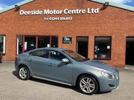 A null VOLVO S60 2.0 D3 SE Lux Saloon 4dr Diesel Geartronic Euro 5 (163 ps)