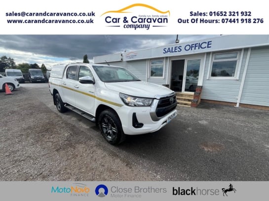 A 2021 TOYOTA HI-LUX 2.4 D-4D Icon Pickup Double Cab 4dr Diesel Auto 4WD Euro 6 (s/s) (150 ps) N